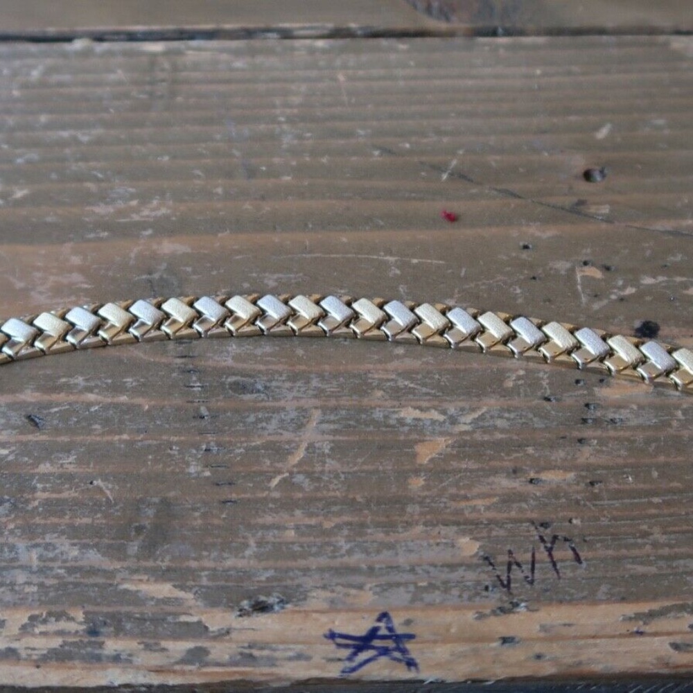 14k Yellow Gold Basket Weave Bracelet 7" x 5/16"